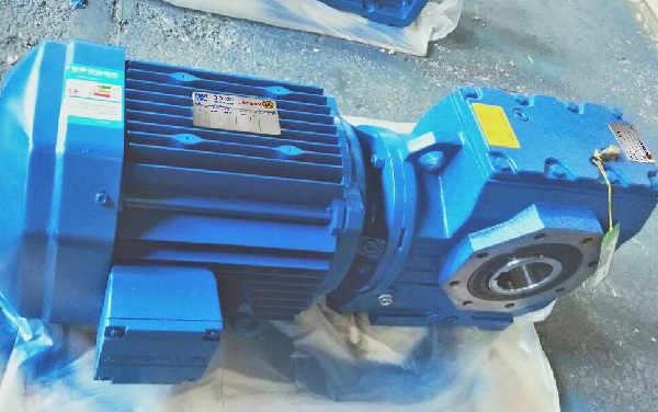 碼垛機(jī)減速機(jī)，SF107大型蝸輪減速機(jī),SF107Y22KW減速電機(jī)
